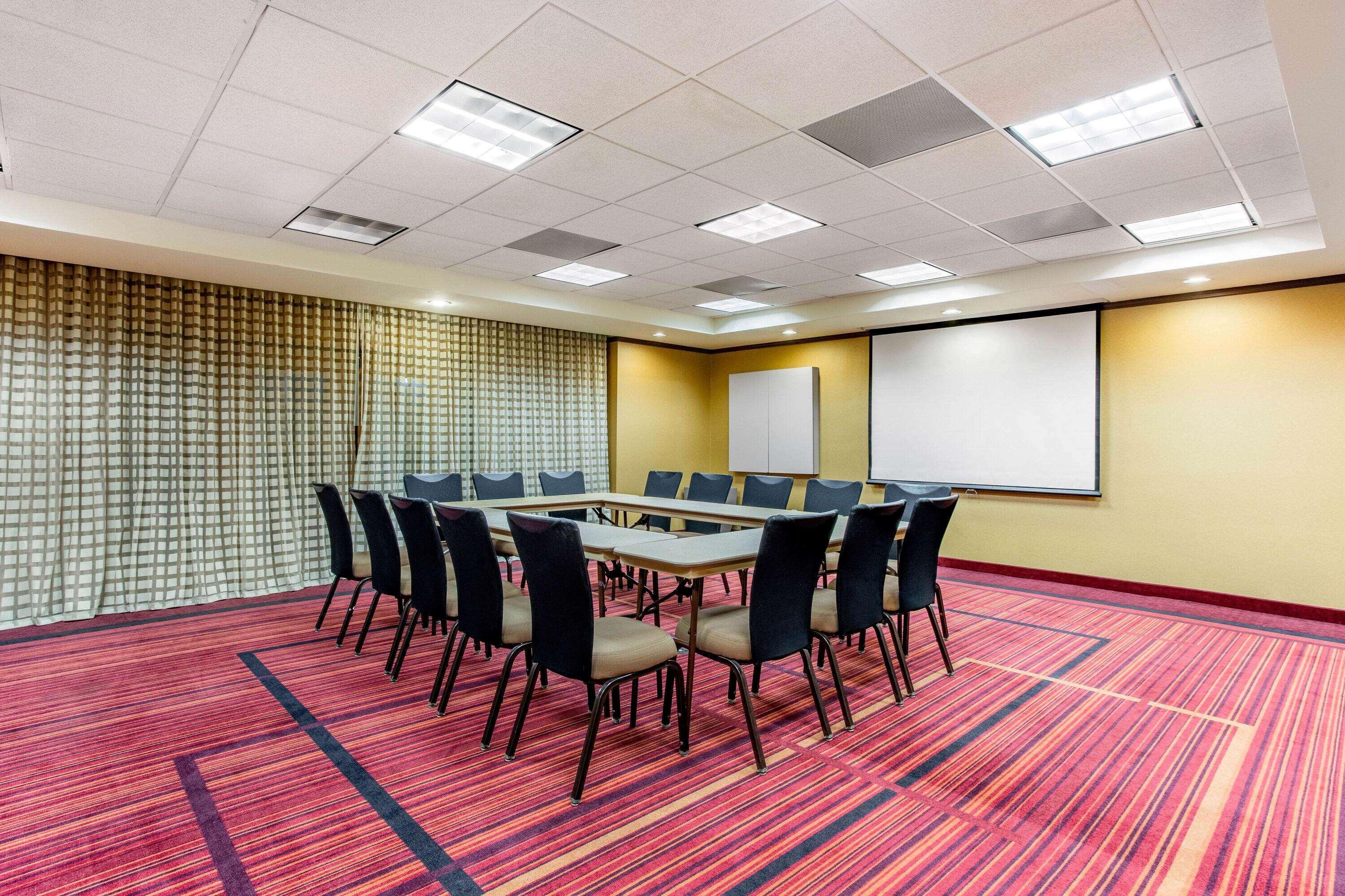 Hotel La Quinta By Wyndham Raleigh/Durham Southpoint Zewnętrze zdjęcie